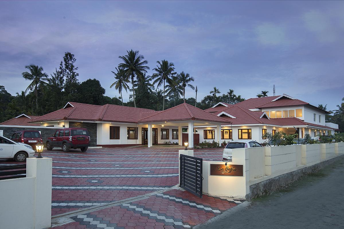 Le Coffee Resort Sultan Bathery Eksteriør bilde